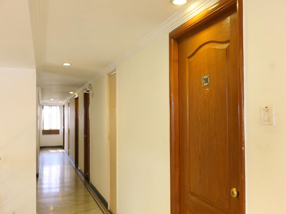 Oyo 1081 Hotel Sindhu International Tirupati Zewnętrze zdjęcie